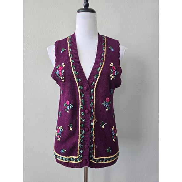 Vintage Knit Sweater Vest Purple Floral Embroidered Cottagecore Grandmacore - Picture 2 of 8